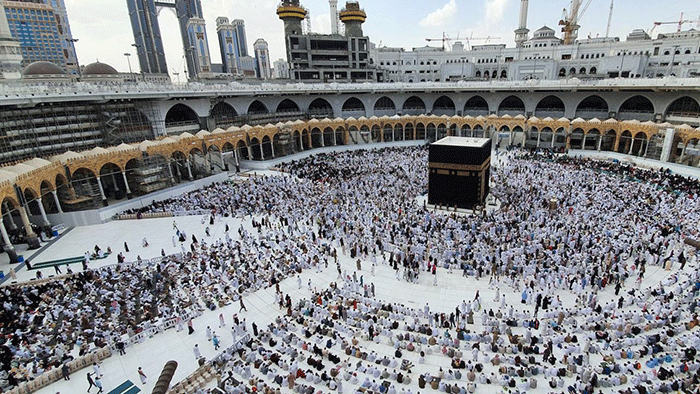 Ilustrasi haji, Ka'bah, Islami, muslim. (Photo by Ömer F. Arslan on Unsplash)