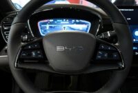 Mobil BYD. Foto: REUTERS/ANNEGRET HILSE

Baca artikel detikoto, "BYD Pangkas Harga Mobilnya" 