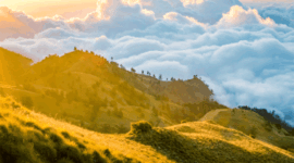 Ilustrasi pendakian Gunung Rinjani, Lombok. Foto: Shutter Stock