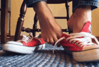 Ilustrasi. Berikut ini trik sepatu bebas bau tanpa harus dicuci. (wokandapix/Pixabay)

Baca artikel CNN Indonesia "6 Trik Sepatu Bebas Bau Tanpa Harus Dicuci" selengkapnya di sini: https://www.cnnindonesia.com/gaya-hidup/20230714192644-277-973674/6-trik-sepatu-bebas-bau-tanpa-harus-dicuci.
