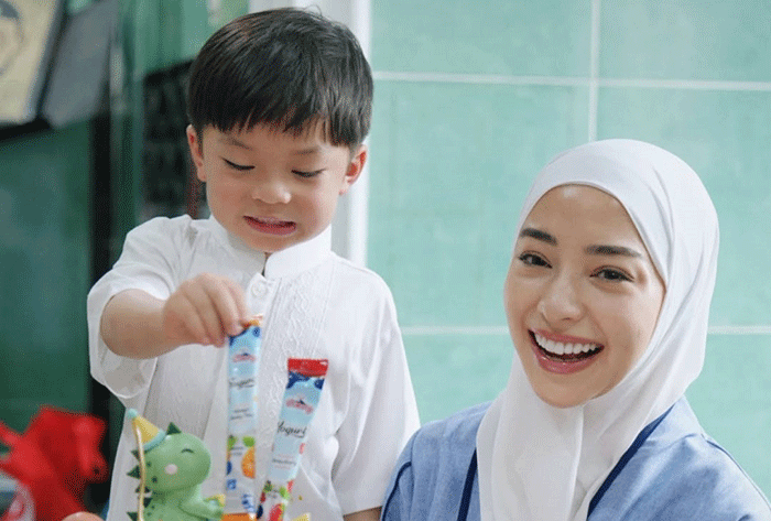 Nikita Willy mengaku, salah satu alasannya mantap berhijab adalah ingin menjadi contoh yang baik untuk anak-anaknya. (Foto: Instagram/@nikitawillyofficial94)