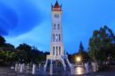 Peringatan 100 tahun Jam Gadang memperkuat posisi Bukittinggi sebagai kota bersejarah.( poto : dok. indonesia kaya )
