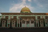 Masjid Nurul Iman Padang ( poto : padangkita.com )