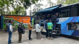 Polda Metro Jaya membuka layanan Samsat Keliling Jadetabek 15 Juni 2026 di 14 titik.( poto : kompas.com )
