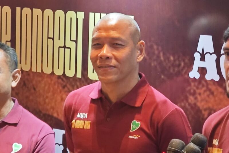 Pelatih Timnas U20 Indonesia, Nova Arianto.( poto : KOMPAS.com/Pratama Yudha)
