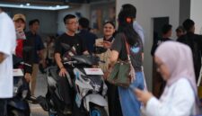 BI Rate naik menjadi 5,50 persen memicu kekhawatiran cicilan motor meningkat( ilustrasi poto : kompas.com )