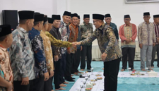 Wako Alfin saat saat menerima kunjungan dari tokoh Adat 6 luhah Sungai Penuh.( poto : prokopim)