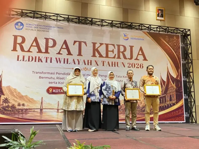 Unidha Membanggakan, pada Ajang Anugerah Humas Diktisaintek Tingkat LLDIKTI Wilayah X.( poto : sumbarbisnis.com)