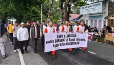 Sekda Sumbar ajak penguatan keluarga, pendidikan karakter, dan nilai agama untuk cegah narkoba lewat Gerakan Subuh Berjamaah di Padang.( poto : padangkita.cokm )