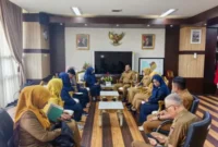 Pemko Padang menjalankan agenda pendampingan di Ruang Rapat Sekretaris Daerah Kota Padang, Senin (15/6/2026).( poto : padangkita.com )