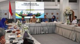 Wali Kota Padang Fadly Amran menegaskan bahwa setiap proyek pembangunan di daerah harus melibatkan masyarakat sejak tahap awal.