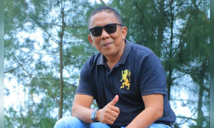 Plt Ketua PSSI Bukittinggi, Dolly Ivonne Datuak Intan Sampono( poto : infosumbar.net)