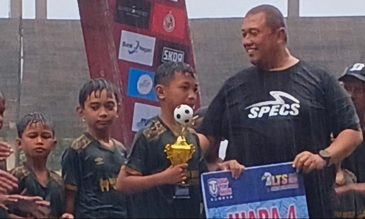 24 tim U-10 dan U-12 Sumbar bersaing di Festival Sepak Bola Piala Presiden 2026.( poto : infosumbar.net )