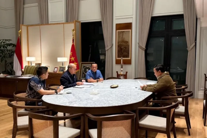 Presiden Prabowo Subianto(kanan).( poto : ANTARA )