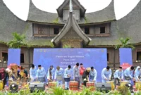 Festival Minangkabau 2026 resmi dimulai di Istano Basa Pagaruyung dan Lapangan Cindua Mato, Kabupaten Tanah Datar, Kamis (25/6/2026).( poto : padangkita.com )