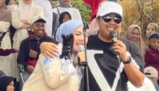 Wakil Gubernur Sumatera Barat Vasko Ruseimy hadir langsung dalam festival yang digelar pada Minggu (21/6/2026).( poto : sumbarkita.com )