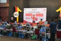 PT Semen Padang menjalankan kegiatan donor darah.( poto : padangkita.com )