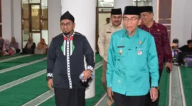 Wakil Wali Kota Maigus Nasir saat membuka kegiatan Tablig Akbar di Masjid Agung Nurul Iman pada Jumat (19/6/2026).( poto : padangkita.com )