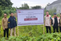 Otoritas Jasa Keuangan (OJK) menyita dan mengamankan 41 aset yang diduga terkait dengan tindak pidana perbankan syariah.( poto :ANTARA )