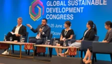 Wali Kota Padang Fadly Amran tampil sebagai salah satu keynote speaker dalam Global Sustainable Development Congress (GSDC) 2026.( poto : padangkita.com )