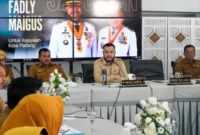 Wali Kota Padang Fadly Amran saat memaparkan hasilSurvei Penilaian Integritas (SPI) Oleh Komisi Pemberantasan Korupsi (KPK) Republik Indonesia .( poto : padangkita.com)