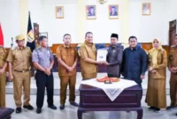 Wali Kota Pariaman, Yota Balad, menyampaikan LPJ APBD Pariaman 2025 sekaligus Laporan Keuangan Pemerintah Daerah (LKPD) Tahun Anggaran 2025.( poto : padangkita.com )