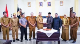 Wali Kota Pariaman, Yota Balad, menyampaikan LPJ APBD Pariaman 2025 sekaligus Laporan Keuangan Pemerintah Daerah (LKPD) Tahun Anggaran 2025.( poto : padangkita.com )