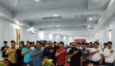 Kapolres Dharmasraya AKBP Kartyana Widyarso Wardoyo Putro membuka Turnamen E-Sport Kapolri Cup.( poto : padek.jawapos.com )