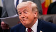 presiden Amerika Serikat Donald Trump ( poto : republika.co.id ).