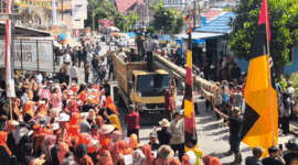 Penyambutan Tiang Karamentang di Rio Mendiho