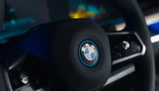 Setie BMW ( poto : ANTARA )