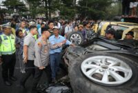 Kapolrestabes Medan Kombes Pol Jean Calvijn Simanjuntak (tengah).(poto: koranpadang.com).
