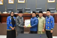Dewan Perwakilan Rakyat Daerah (DPRD) resmi mengesahkan Perubahan APBD Kota Padang untuk tahun anggaran 2026.(poto: kabarsumbar.com)
