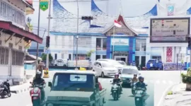 Pemkot Padang Panjang resmi mengembalikan sistem lalu lintas dua arah di Jalan Jenderal Sudirman mulai Rabu, 22 Juli 2026.(poto: kabarsumbar.com).