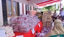 Pemerintah Kota Payakumbuh menggelar program gerakan pangan murah payakumbuh di halaman Kantor Camat Payakumbuh Barat pada Rabu (22/7/2026).(poto: kabarsumbar.com).