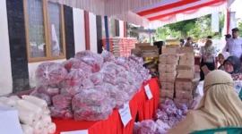 Pemerintah Kota Payakumbuh menggelar program gerakan pangan murah payakumbuh di halaman Kantor Camat Payakumbuh Barat pada Rabu (22/7/2026).(poto: kabarsumbar.com).