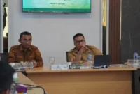 Wali Kota Padang Panjang Hendri Arnis saat membuka Rapat Koordinasi Gugus Tugas Reforma Agraria di Balai Kota pada Selasa (21/7/2026).(poto: kabarsumbar.com).