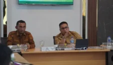 Wali Kota Padang Panjang Hendri Arnis saat membuka Rapat Koordinasi Gugus Tugas Reforma Agraria di Balai Kota pada Selasa (21/7/2026).(poto: kabarsumbar.com).