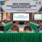 Ilustrasi Pemerintah Kabupaten Pesisir Selatan mengelar rapat koordinasi untuk mematangkan agenda Pilwana 2026 Pesisir Selatan di Painan.(poto: AI).