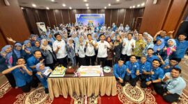 Manajemen rumah sakit menggelar acara syukuran peringatan HUT Semen Padang Hospital yang ke-13.(poto: radarsumbar.com).