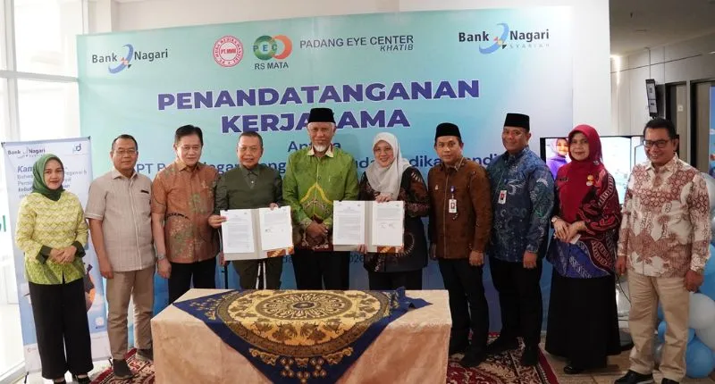 Bank Nagari dan PT Muda Medika Mandiri, perusahaan yang memayungi usaha bidang layanan kesehatan Padang Eye Center (PEC).(poto: padangkita.com).