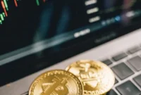 Ilustrasi perdagangan Bitcoin.( poto: padangkita.com).