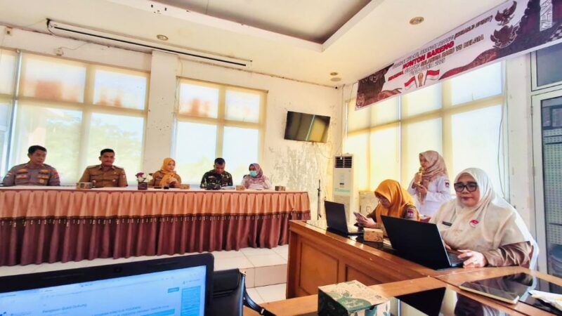 WORKSHOP Percepatan Eliminasi Tuberkulosis di Kantor Camat Kuranji, Rabu (8/7).( poto:koranpadang.com)