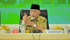 Gubernur Sumatera Barat (Sumbar) Mahyeldi Ansharullah.(poto: padangkita.com).
