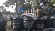 Kejari Pariaman menetapkan 3 tersangka korupsi proyek septic tank 2023.(poto: infosumbar.net).
