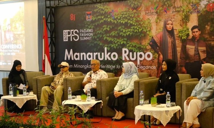 Kepala Disnakerin Kota Padang sekaligus Ketua Harian Dekranasda Kota Padang, Ferri Erviyan Rinaldy.(poto: infosumbar.net).