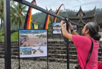 Pewarta Foto Indonesia menggelar pameran foto Prahara Pulau Emas.(poto: padangkita.com).
