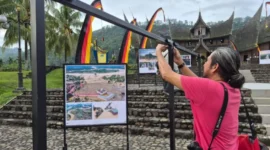 Pewarta Foto Indonesia menggelar pameran foto Prahara Pulau Emas.(poto: padangkita.com).