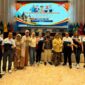 Ketua Umum Pengurus Pusat Mantan Atlet Voli Indonesia (MAVI) Wiji Hastuti melantik pengurus MAVI Korwil Sumatera Barat periode 2026–2030.(poto: radarsumbar.com).