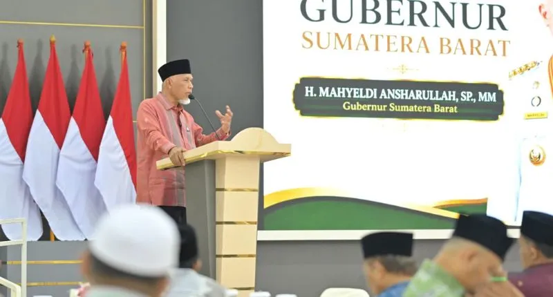 Gubernur Sumbar Mahyeldi Ansharullah membuka Musyawarah Daerah (Musda) XI Majelis Ulama Indonesia (MUI) Provinsi Sumbar Tahun 2026 di Auditorium Gubernur Sumbar, Sabtu (11/7/2026).(poto: padangkita.com).